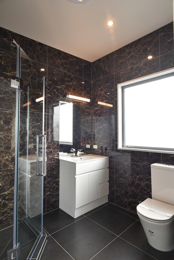 Bealey Plaza Motel Christchurch Dış mekan fotoğraf Bathroom